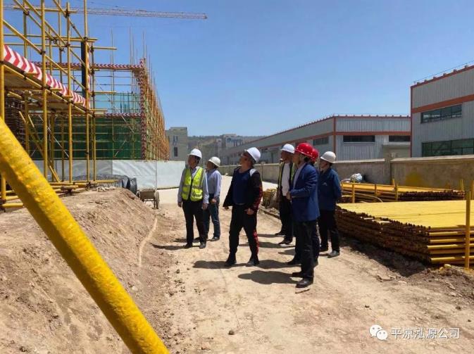 市工程质量服务中心对中小企业孵化基地项目(三期)A区进行专项检查(图2) 市工程质量服务中心对中小企业孵化基地项目(三期)A区进行专项检查(图2)